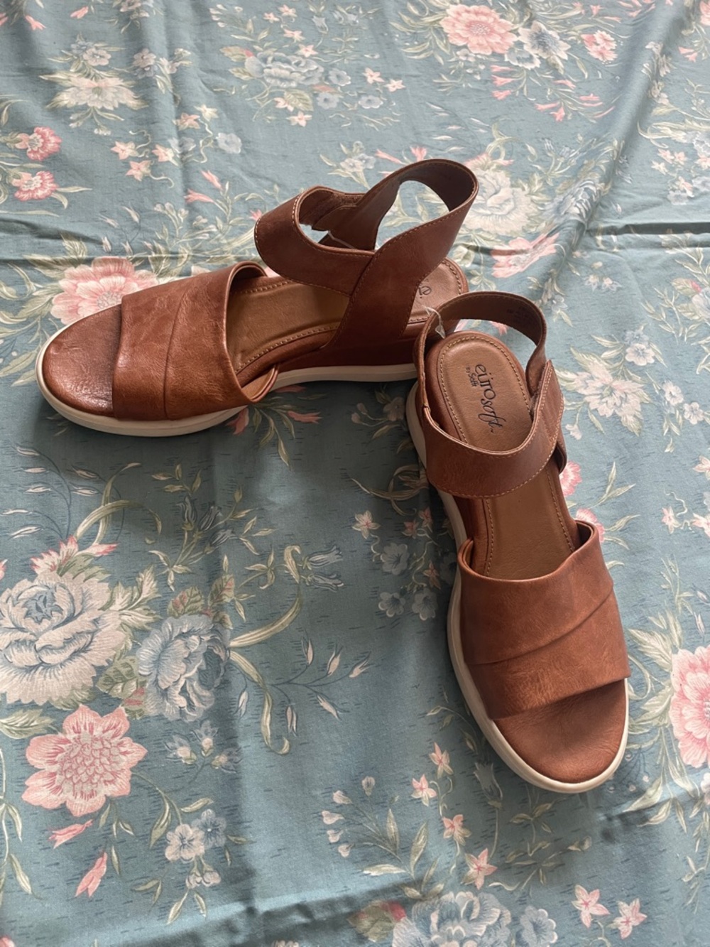 Eurosoft Sofft Brown Leather Comfort Sandals Low Wedge Slingback Size 8 New